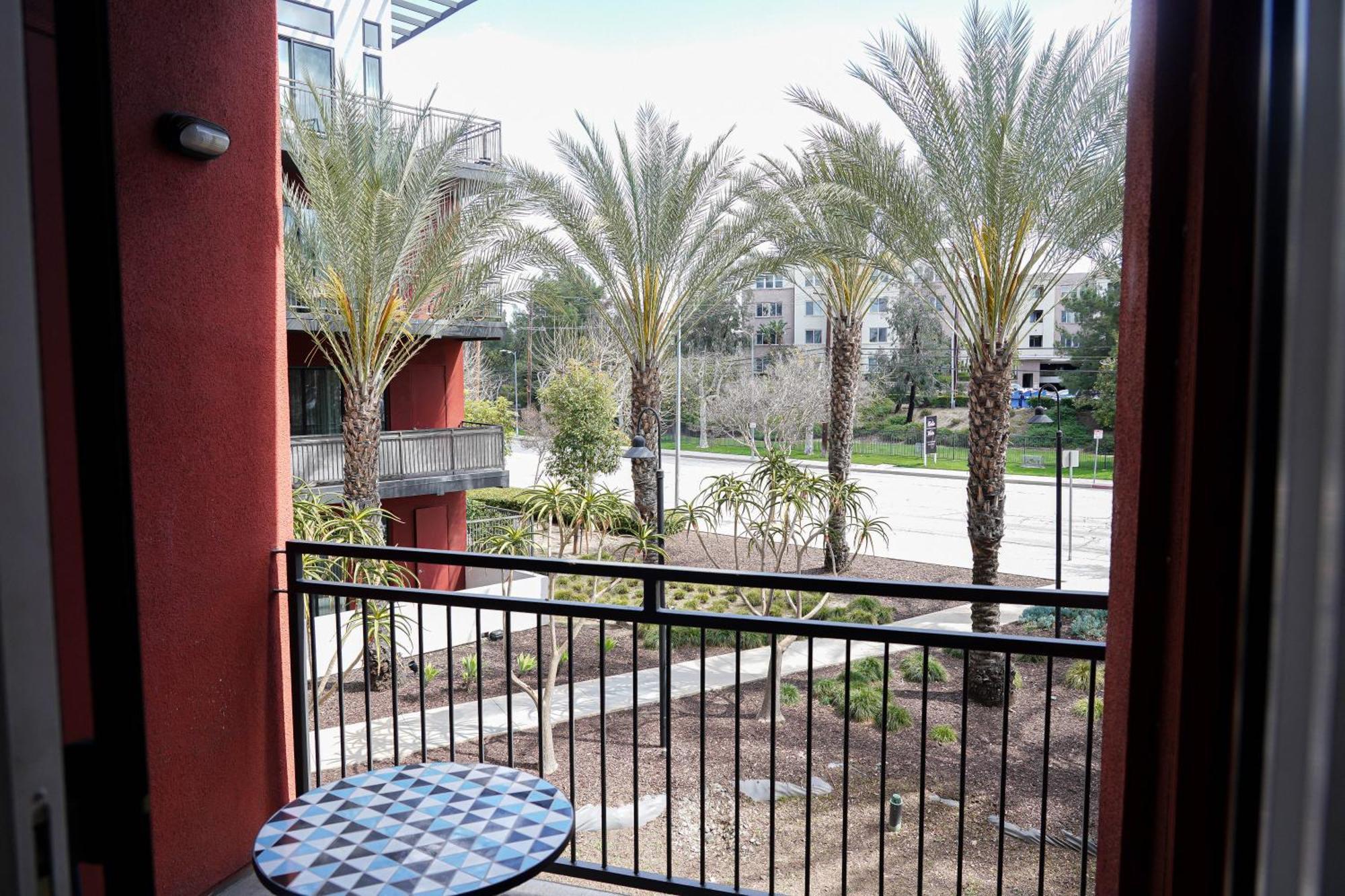 Lux 2 Bedroom In Woodland Hills Los Angeles Luaran gambar